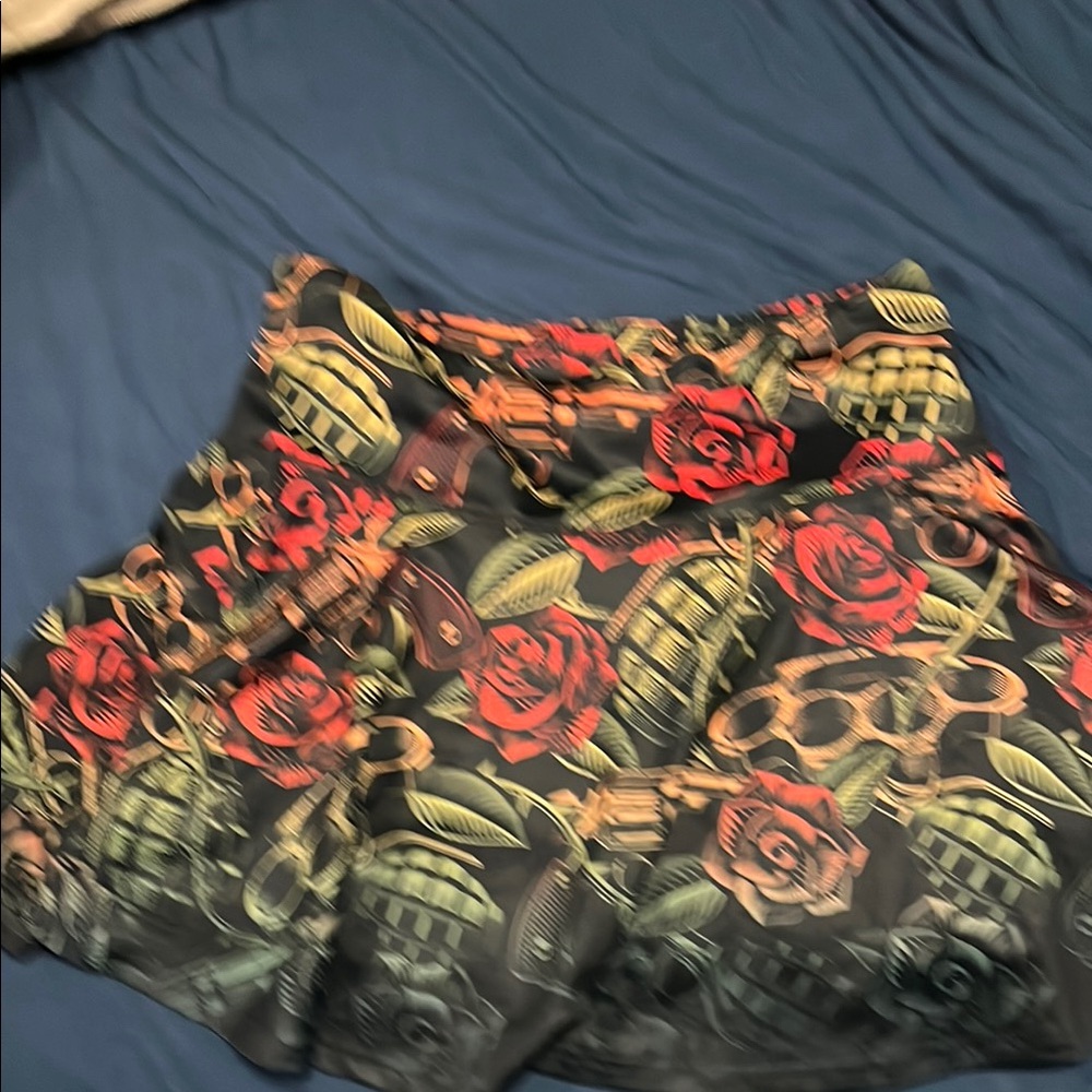 Dressed to Kill CVG skort size M